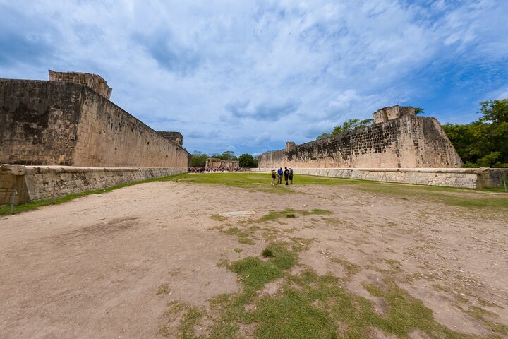Acceso Premium Chichén Itzá 2026: Grupo Pequeño a Chichén Itzá, Cenote y Ek Balam | Concierge VIP