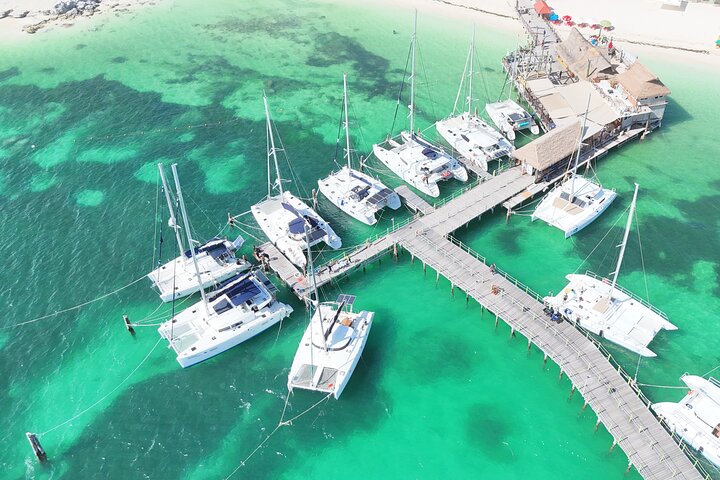VIP Isla Mujeres Sailing: All Inclusive Isla Mujeres Catamaran