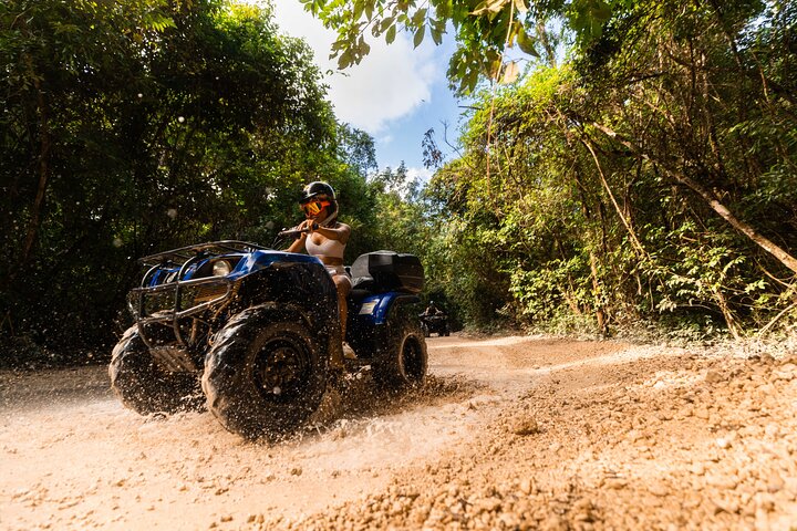 Aventura Local Extrema: ATV en la Selva, Tirolesas, Cenote y Tequila | Concierge VIP