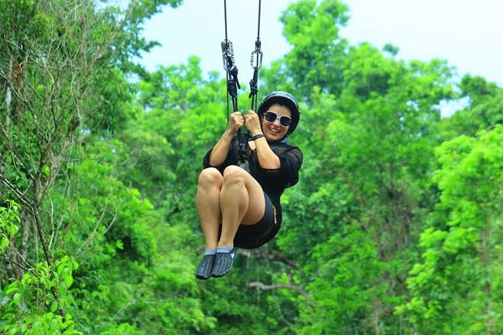 Aventura Local Extrema: Mayan Pass — ATV, Cenote, Tirolesa, Transporte y Caballos | Concierge VIP