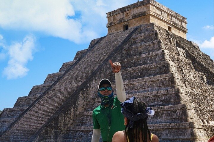 Acceso Premium Chichén Itzá 2026: Tour Matutino con Cenote y Degustación de Tequila | Concierge VIP
