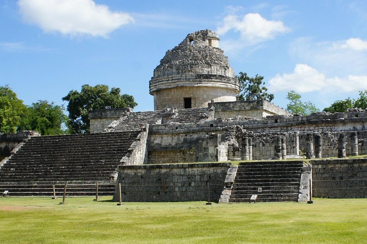 Acceso Premium Chichén Itzá 2026: Chichén Itzá, Cenote y Valladolid Todo Incluido | Concierge VIP