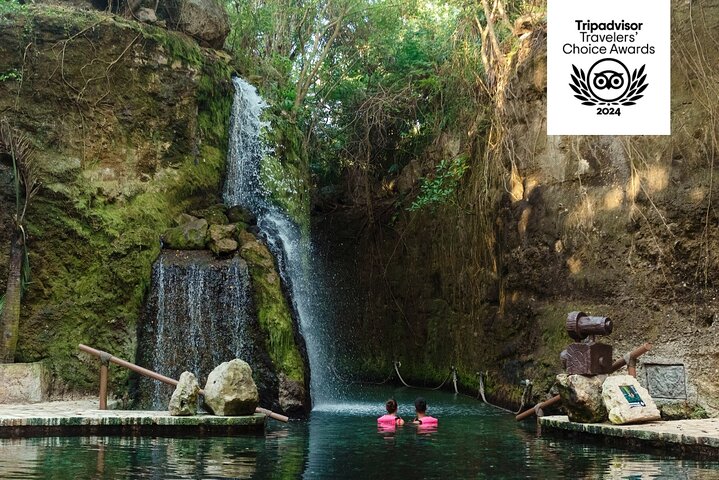 Excursión de un Día a Xcaret con Transporte y Show Nocturno | Concierge VIP 2026