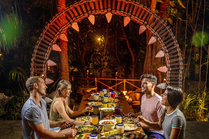 Aventura Local Extrema: Xplor Fuego con Cena Buffet y Transporte | Concierge VIP