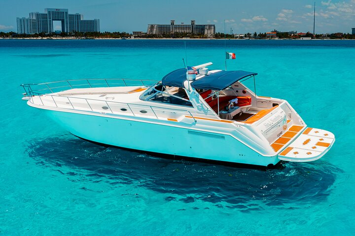 Private Luxury Yacht 55FT Rental in Cancun | 2026 VIP Concierge