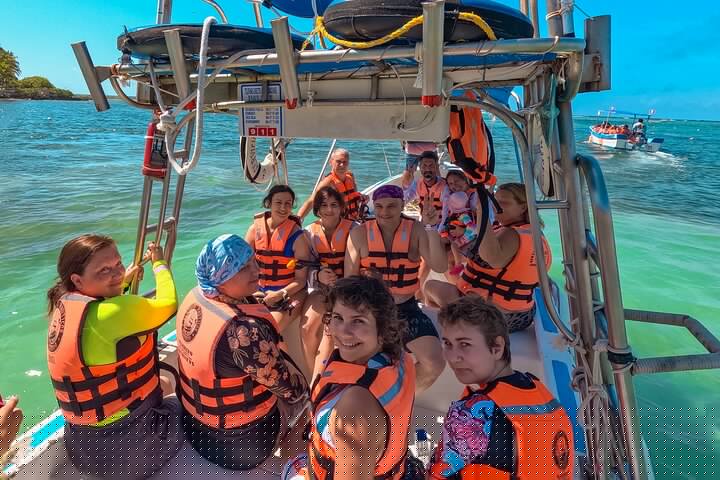 Cancun Extreme Local Adventure: Half-Day Sea Turtle Snorkel, Reef & Cenote Caves