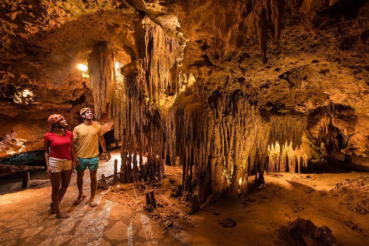 Aventura Local Extrema: Día en Xplor con Almuerzo y Transporte | Concierge VIP