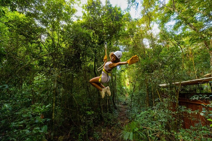 Aventura Local Extrema: ATV en la Selva, Tirolesas, Cenote y Tequila | Concierge VIP