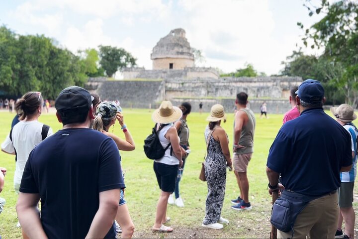 Acceso Premium Chichén Itzá 2026: Chichén Itzá, Cenote y Valladolid Todo Incluido | Concierge VIP